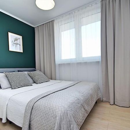 Apartament Korfantego Citycentre Z Widokiem Na Spodek Katoviçe Dış mekan fotoğraf