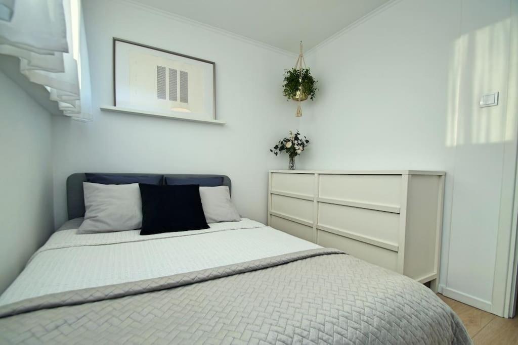 Apartament Korfantego Citycentre Z Widokiem Na Spodek Katoviçe Dış mekan fotoğraf